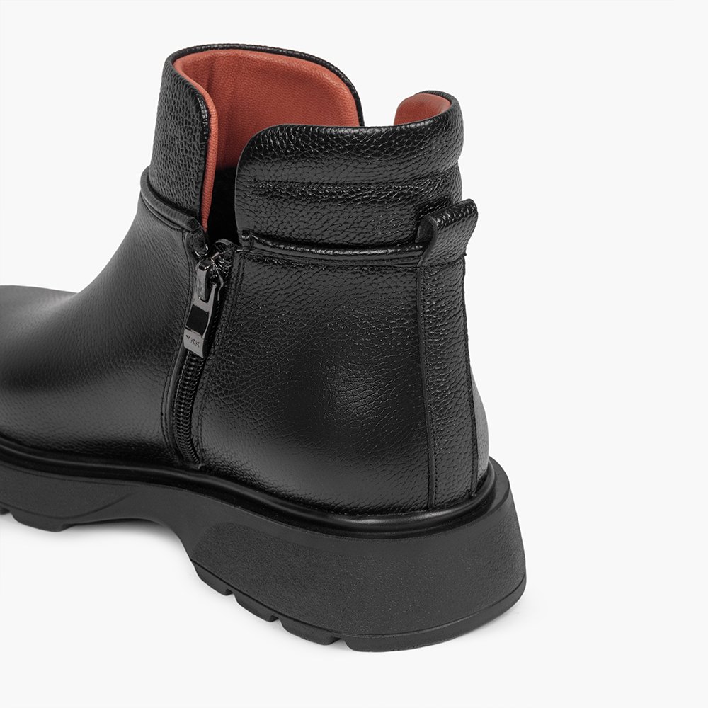 بوت چرم زنانه B&H 365