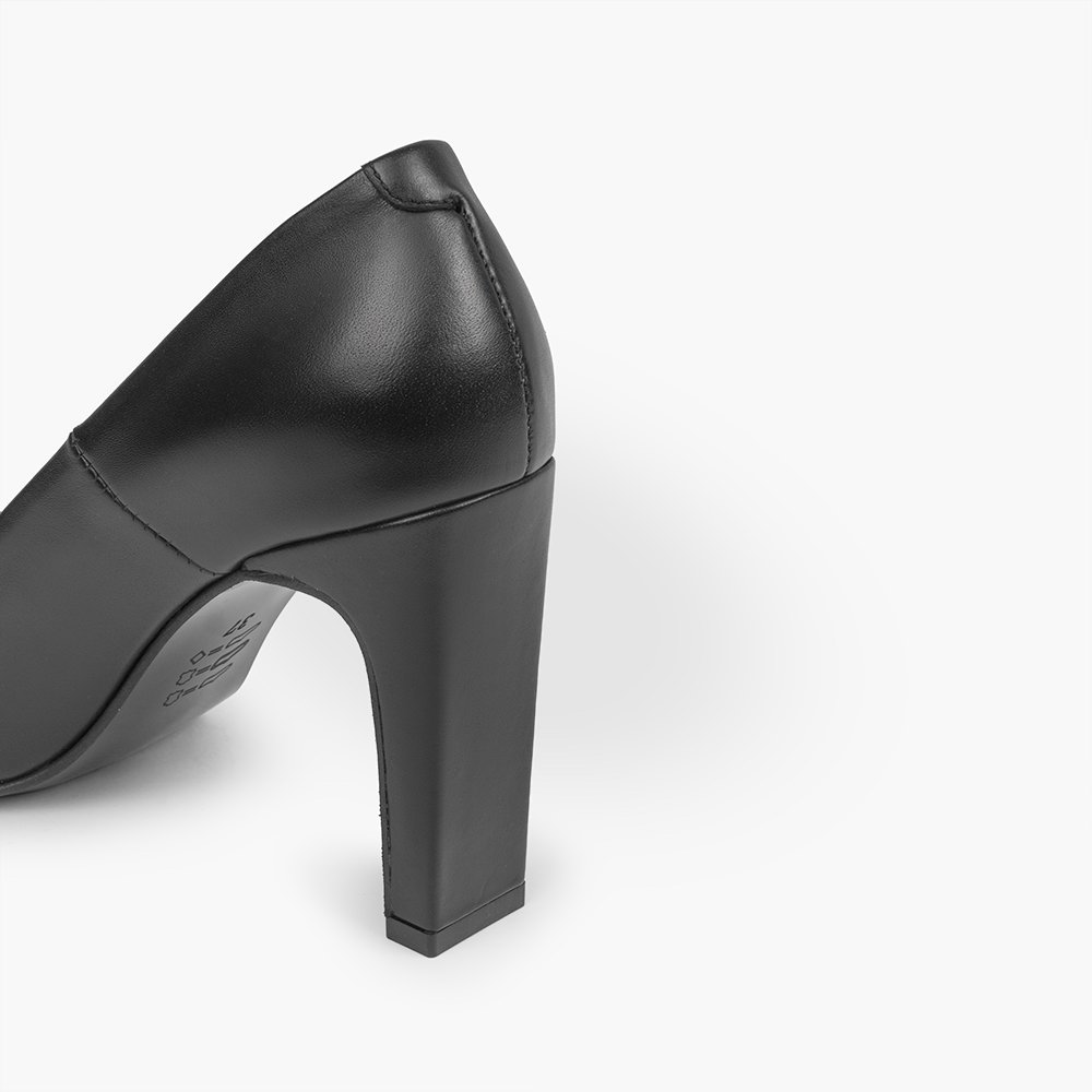 کفش چرم زنانه KH 611