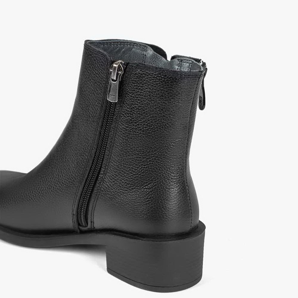 بوت چرم زنانه AZ 655