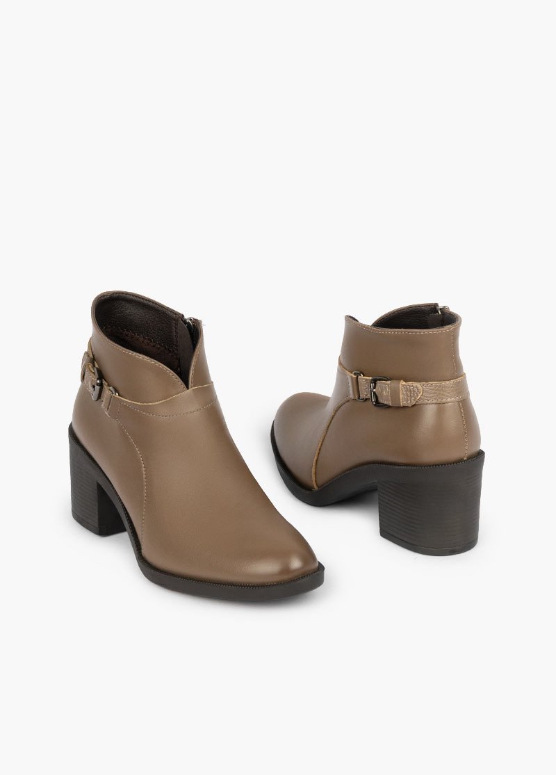 بوت چرم زنانه RO 3077