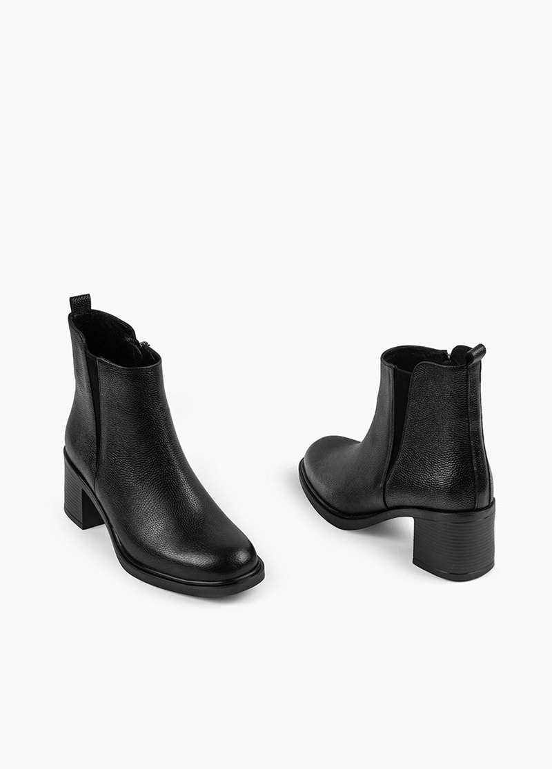 بوت چرم زنانه B&H 369