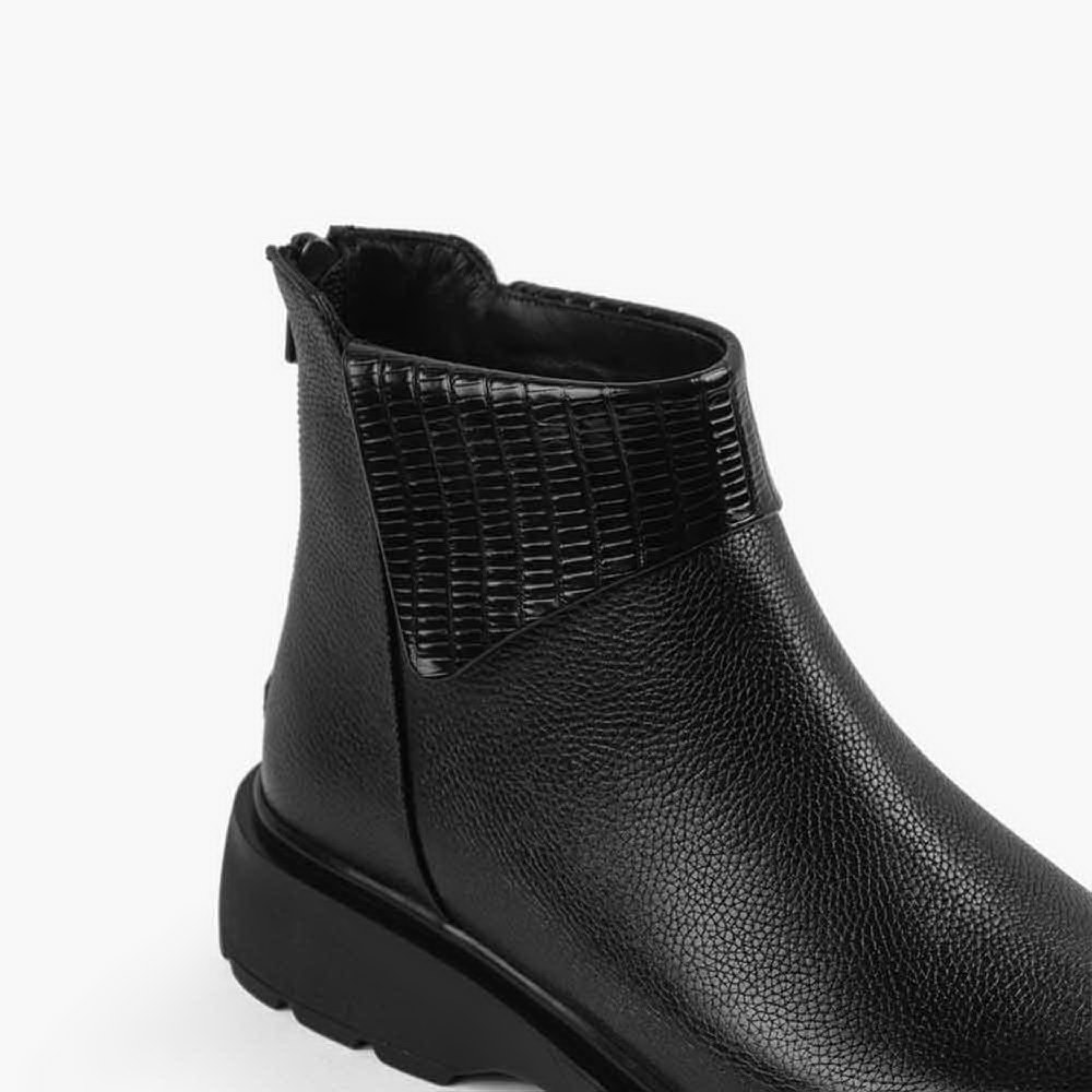 بوت چرم زنانه B&H 366