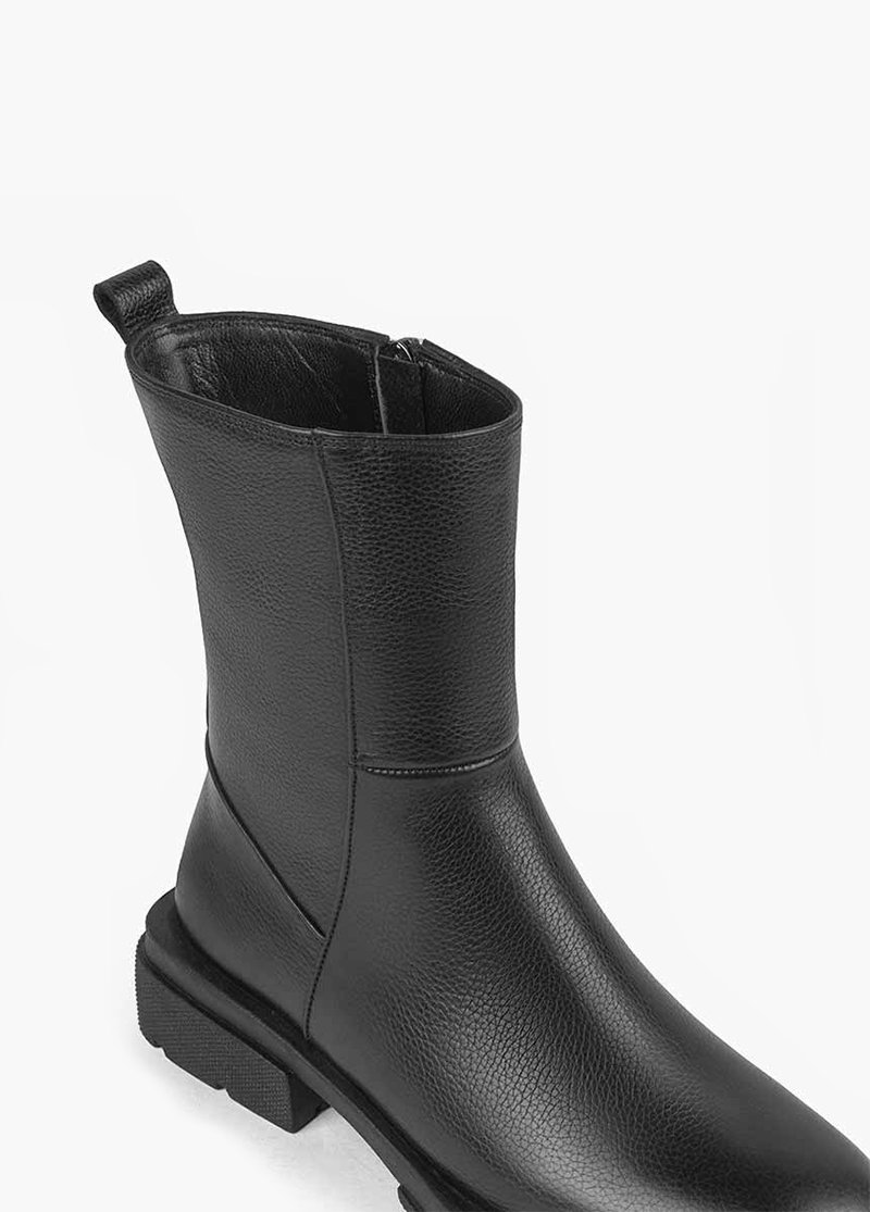 بوت چرم زنانه NJ 825