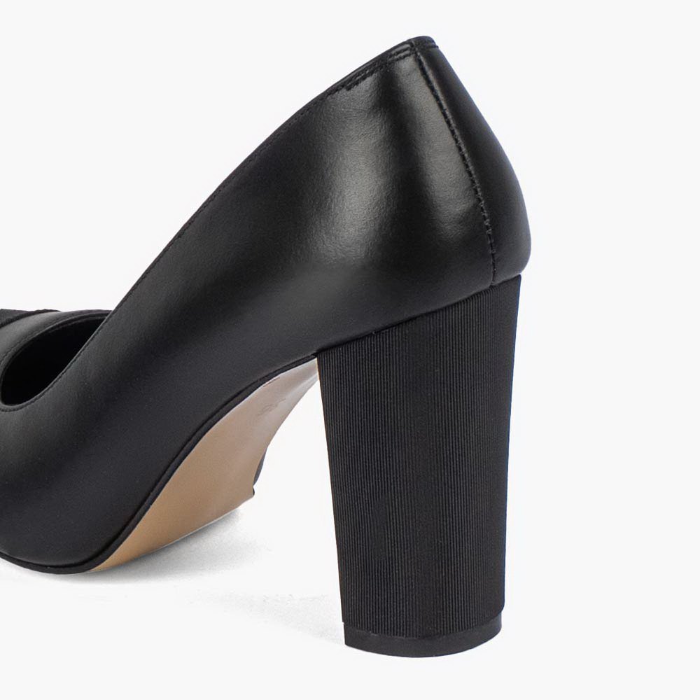 کفش چرم زنانه SA 306090