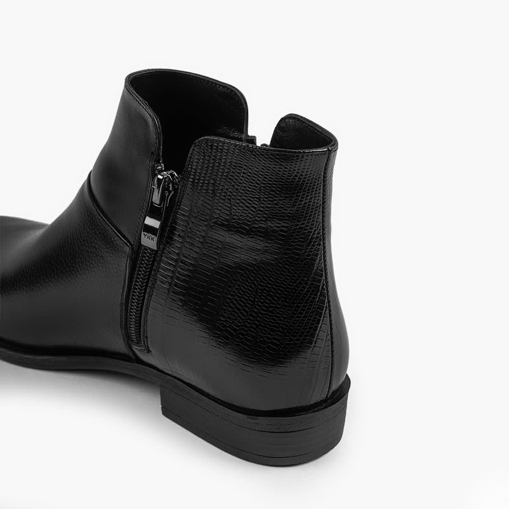 بوت چرم زنانه B&H 356