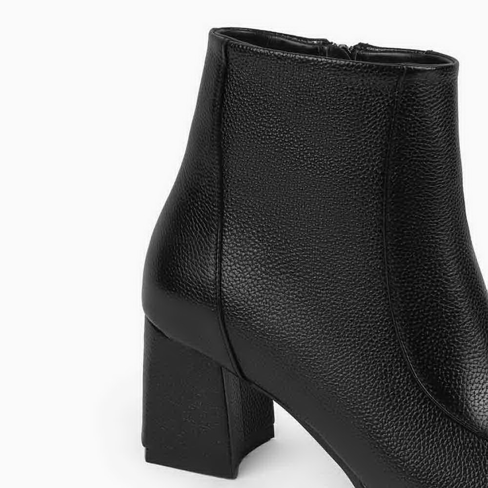 بوت چرم زنانه B&H 003