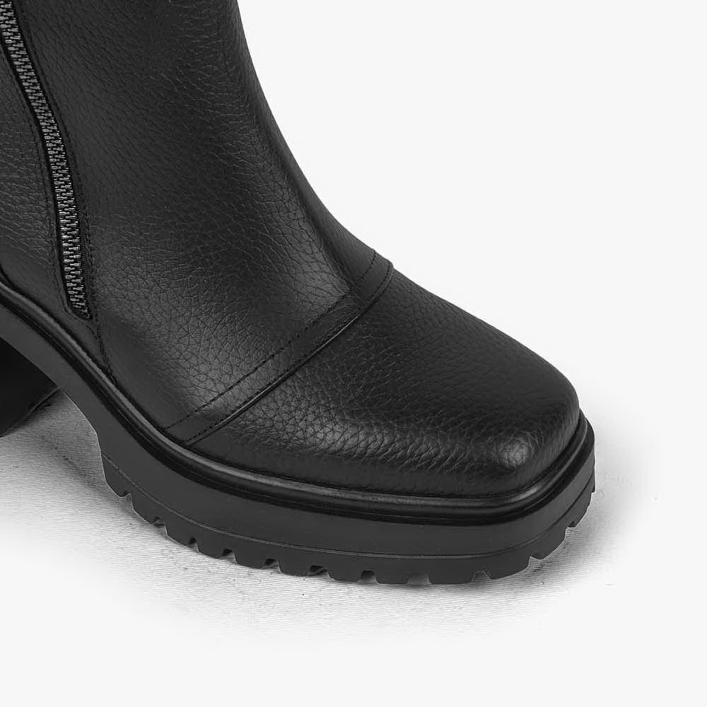 بوت چرم زنانه KH 906