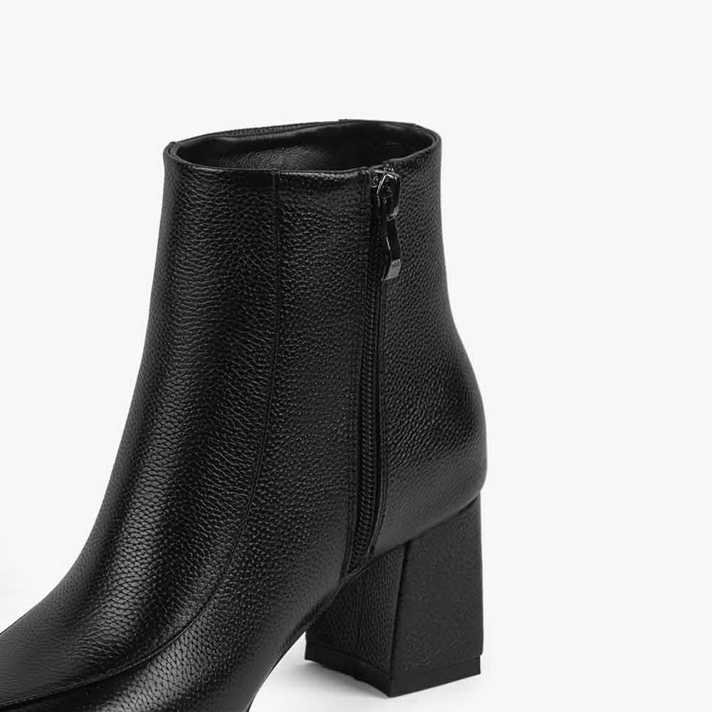 بوت چرم زنانه B&H 003