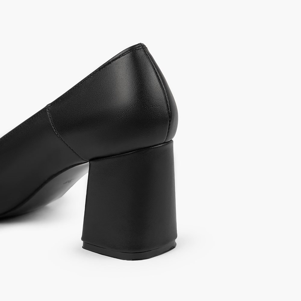 کفش چرم زنانه AMI 150