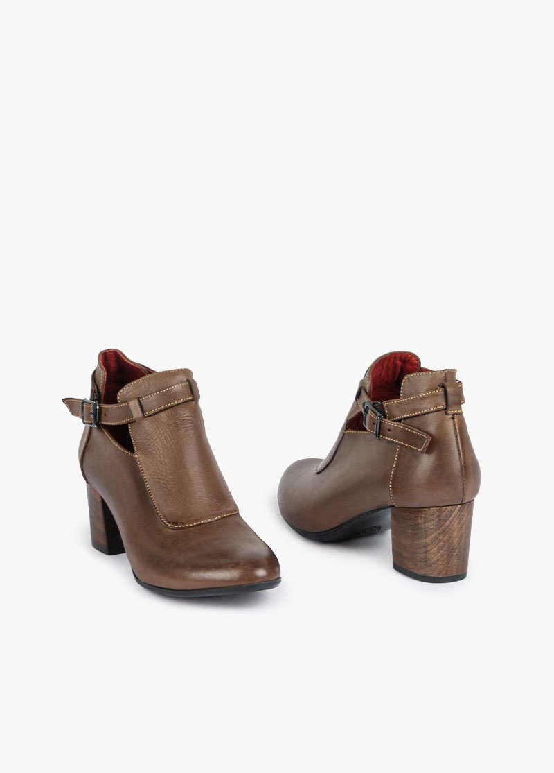 کفش چرم زنانه 539